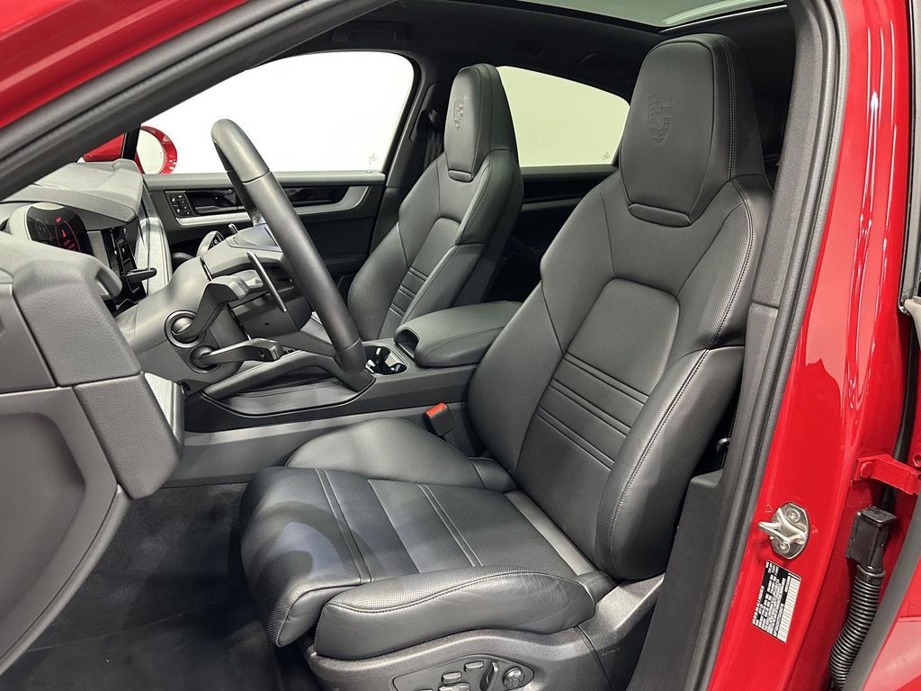 PORSCHE CAYENNE - 5
