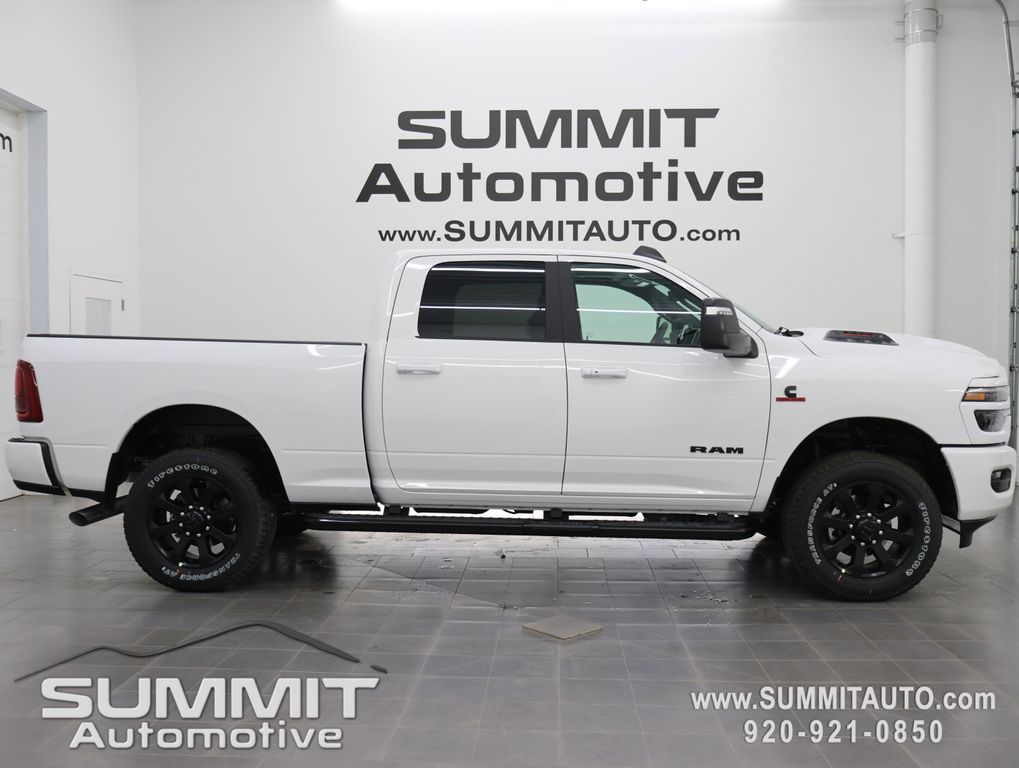 New 2026 RAM 3500 Laramie Crew Cab 4x4 6'4' Box