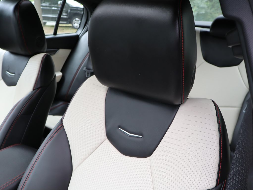 صورة مصغرة 23 لـ 2026 Cadillac CT5 SPORT