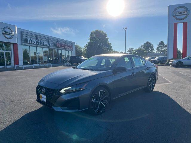 New 2026 Nissan Altima SR FWD
