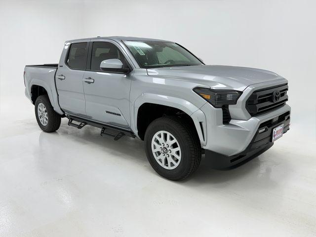 New 2026 Toyota Tacoma SR5