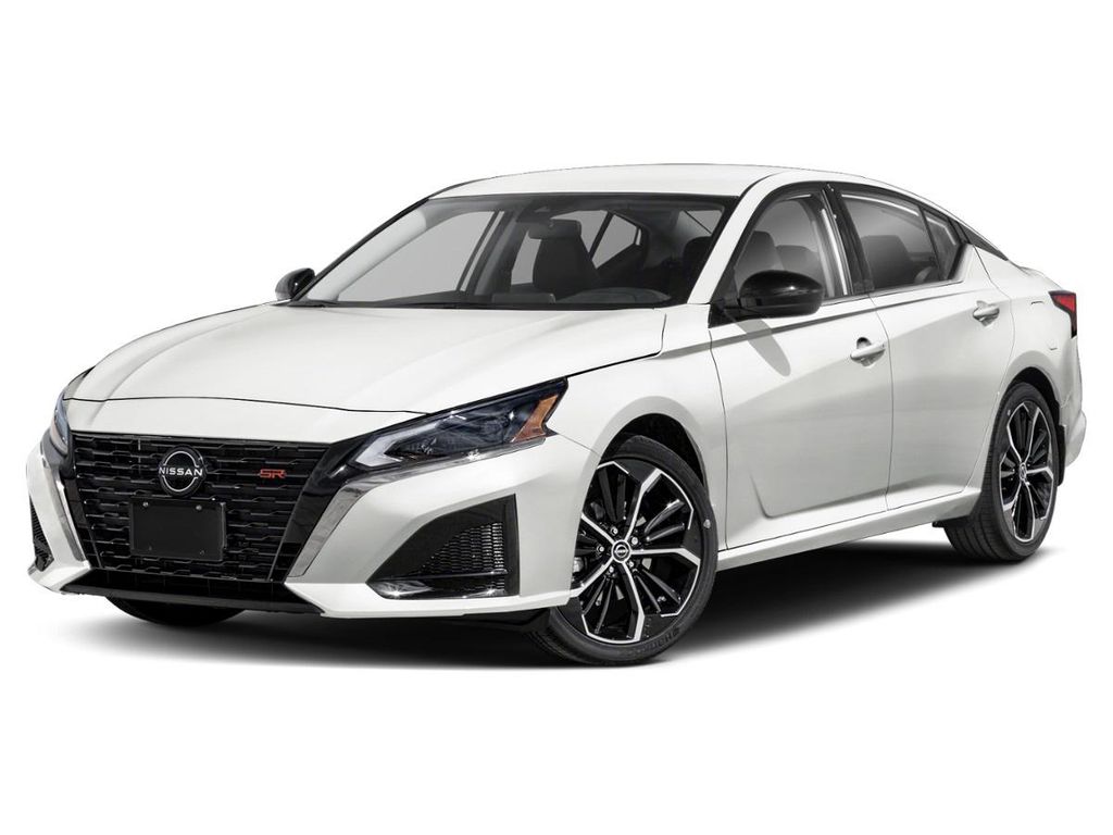 New 2026 Nissan Altima SR FWD