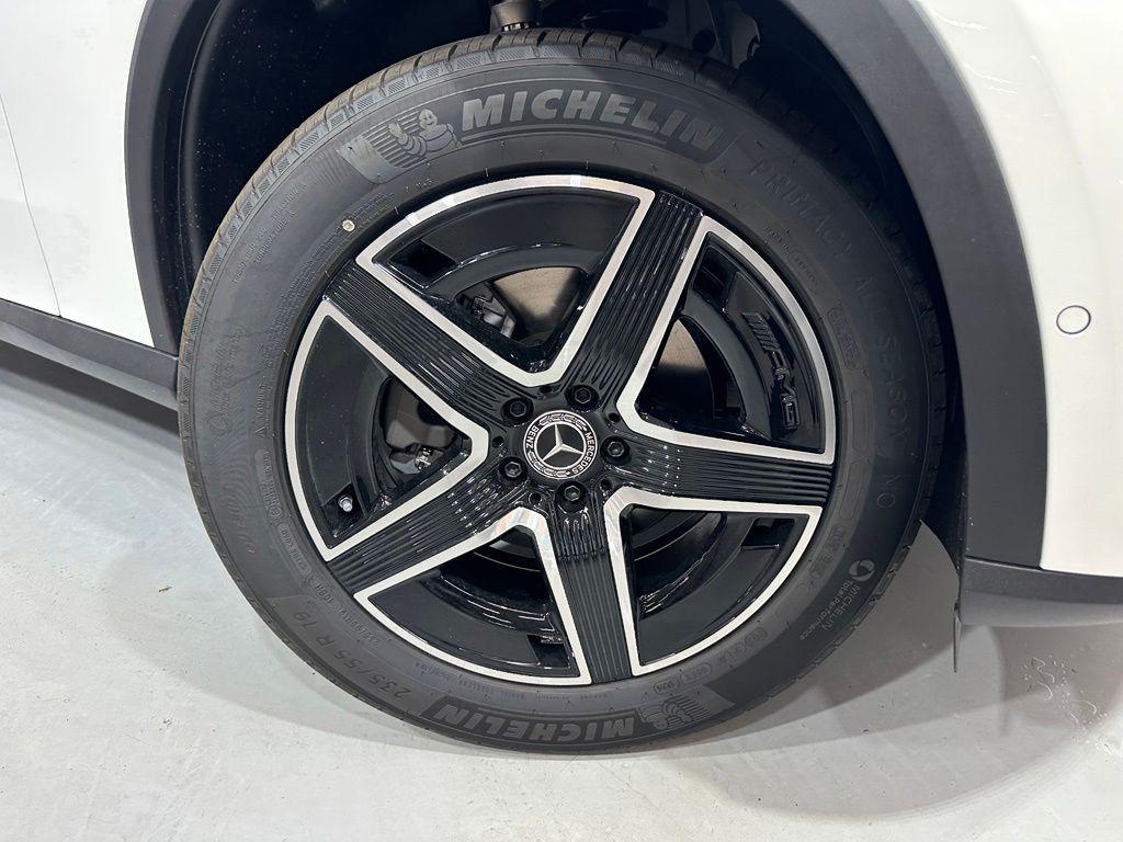 صورة مصغرة 15 لـ 2026 Mercedes-BENZ GLC