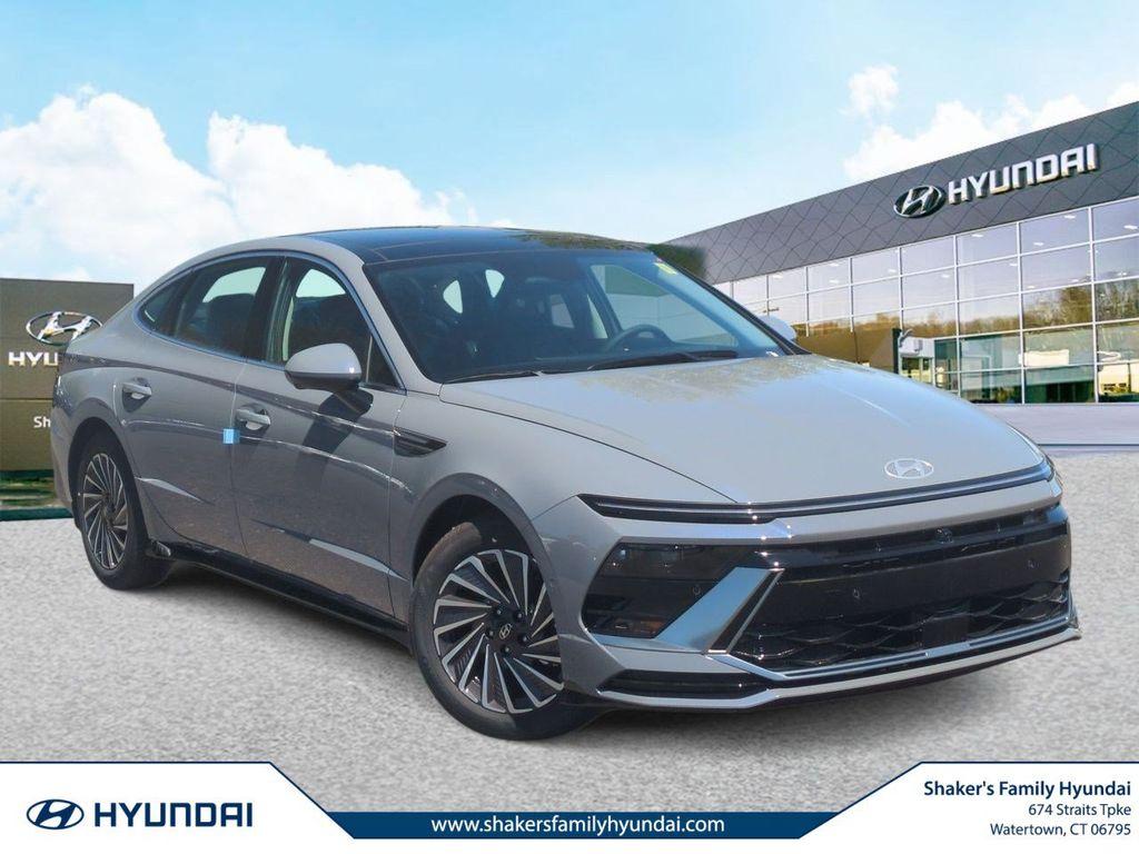 New 2026 Hyundai SONATA Hybrid Limited