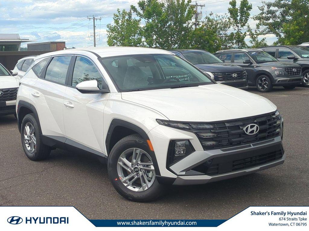 New 2026 Hyundai TUCSON SE