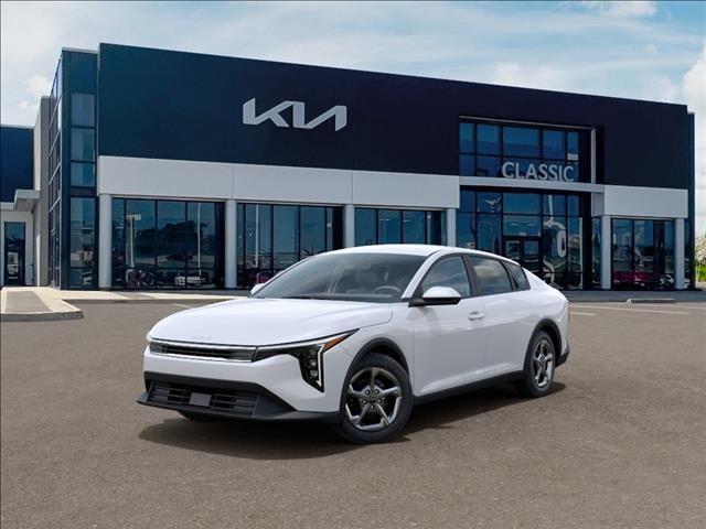 New 2026 Kia K4 LXS