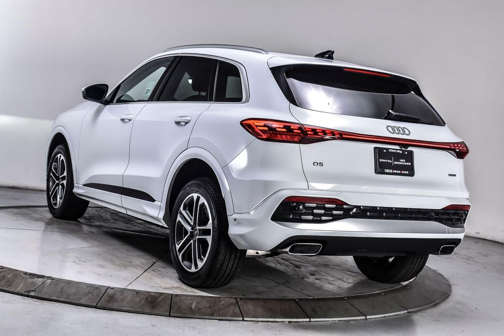 2025 AUDI Q5 PREMIUM TFSI QUATTRO S TRONIC — фото 4
