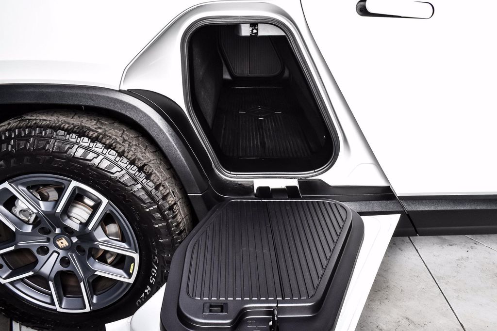 2023 Rivian R1T ADVENTURE — миниатюра 20