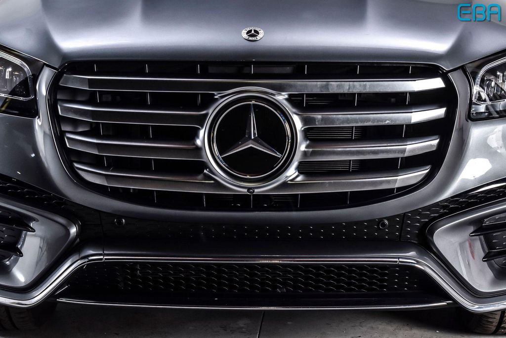 MERCEDES-BENZ GLS - 9