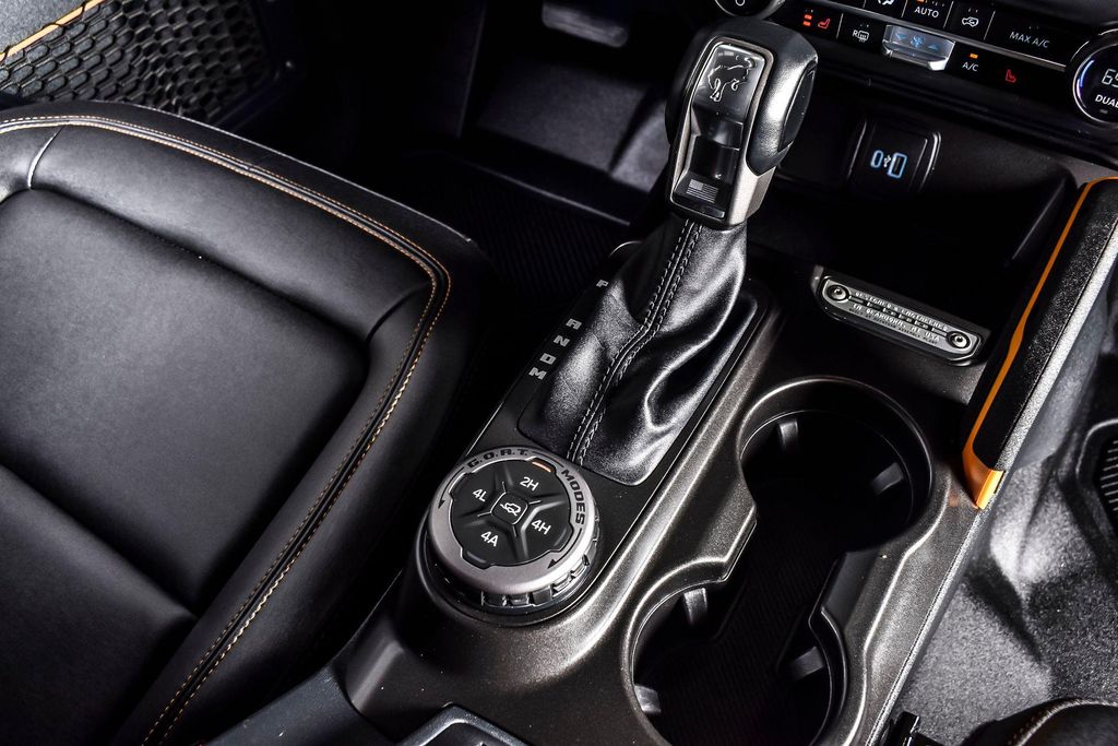 2023 FORD BRONCO BADLANDS 缩略图 30