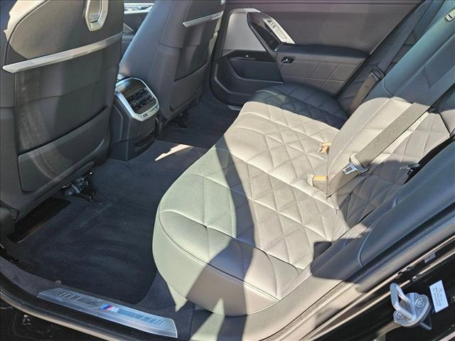 2023 BMW 740 I 缩略图 17