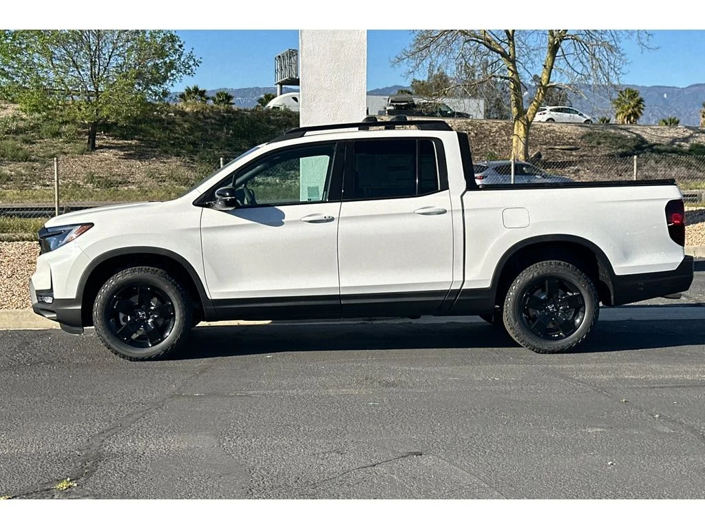 2026 Honda RIDGELINE BLACK EDITION photo 8