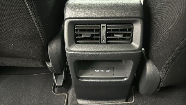 صورة مصغرة 11 لـ 2026 Honda CR-V EX AWD