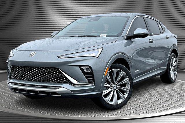 New 2026 Buick Envista Avenir FWD