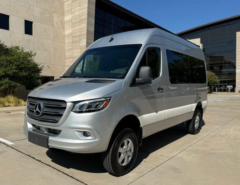 2023 Mercedes-BENZ SPRINTER 2500 144 WB — фото 1