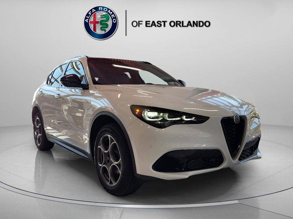 New 2025 Alfa Romeo Stelvio Sprint AWD