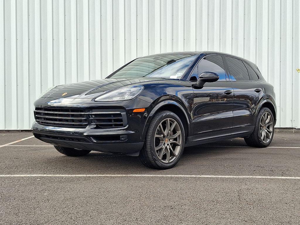 PORSCHE CAYENNE - 1