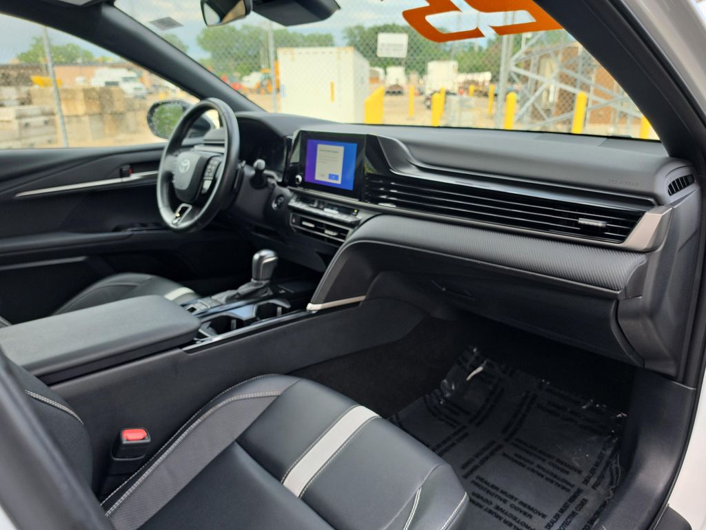 صورة مصغرة 37 لـ 2025 Toyota CAMRY SE