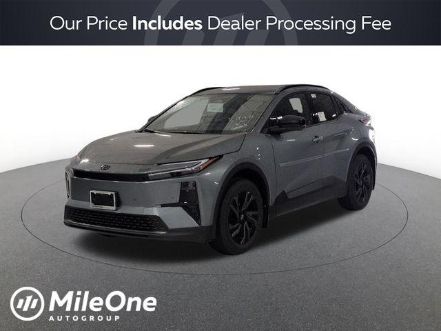 New 2026 Toyota C-HR SE