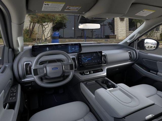 صورة 9 لـ 2026 FORD EXPEDITION MAX ACTIVE