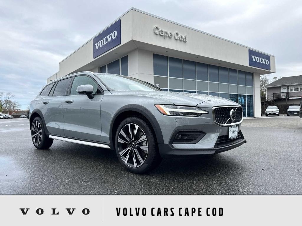 New 2026 Volvo V60 Cross Country B5 Ultra