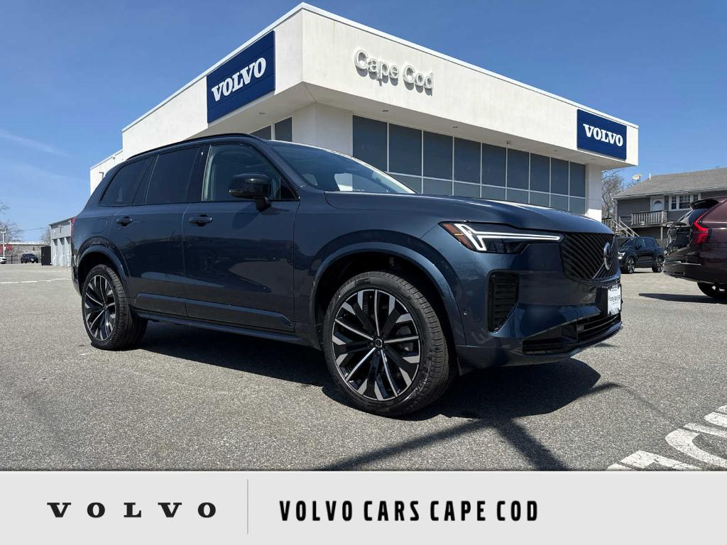 New 2026 Volvo XC90 B6 Ultra Dark Theme 6-Seater