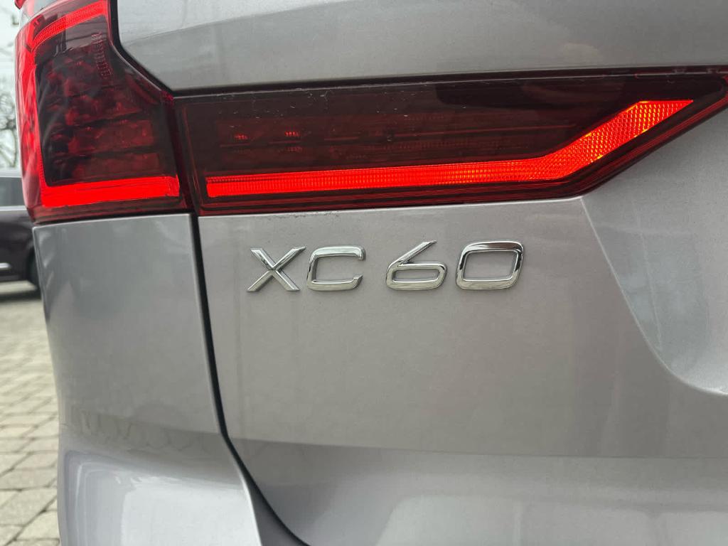 2026 Volvo XC60 B5 PLUS — миниатюра 31