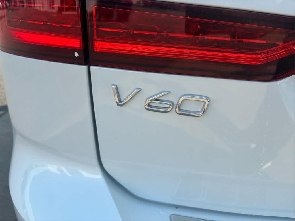 صورة 7 لـ 2026 Volvo V60 CROSS COUNTRY B5 ULTRA
