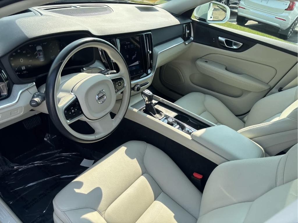 2021 Volvo V60 CROSS COUNTRY T5 — миниатюра 18