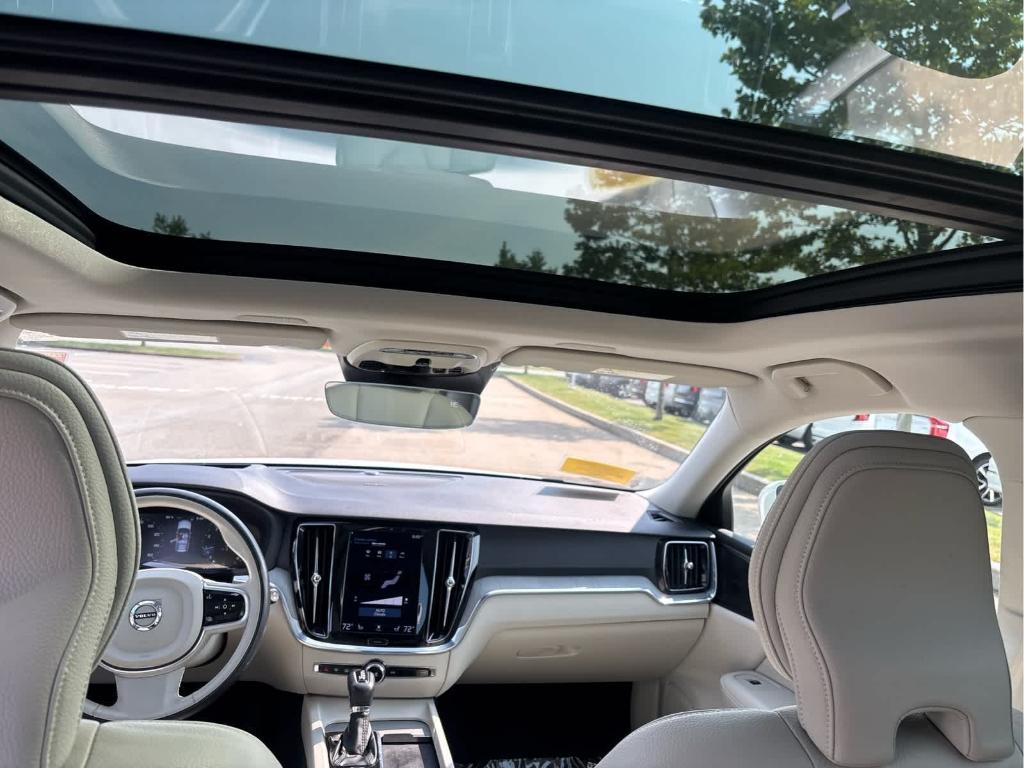 2021 Volvo V60 CROSS COUNTRY T5 — миниатюра 32