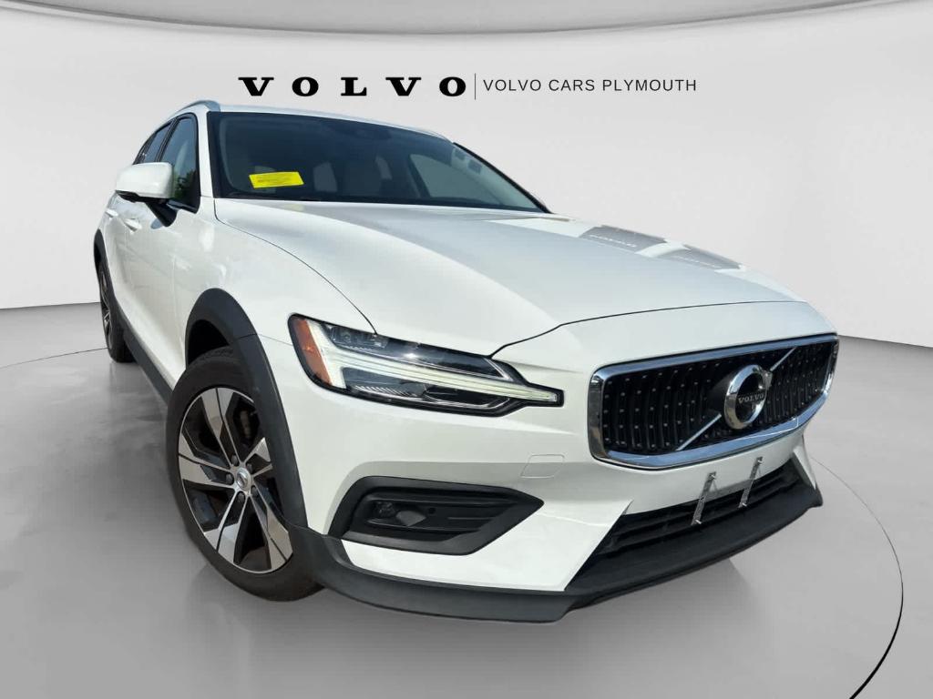 صورة 4 لـ 2021 Volvo V60 CROSS COUNTRY T5