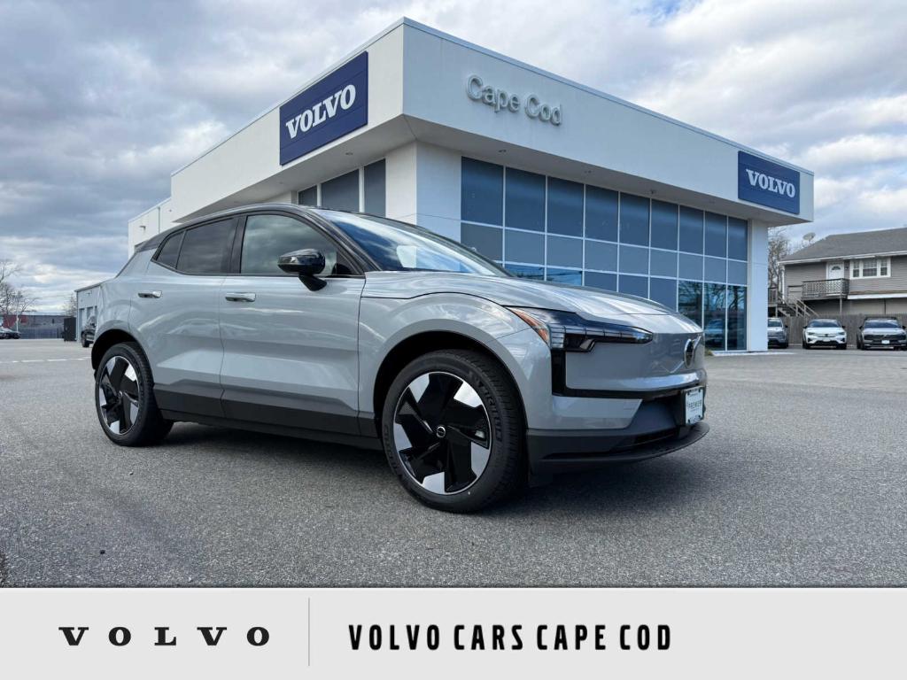 New 2026 Volvo EX30 Twin Motor Plus