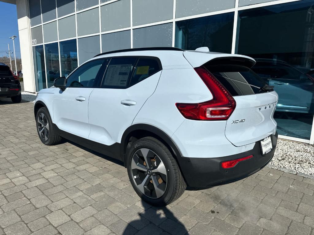 صورة مصغرة 25 لـ 2026 Volvo XC40 B5 PLUS