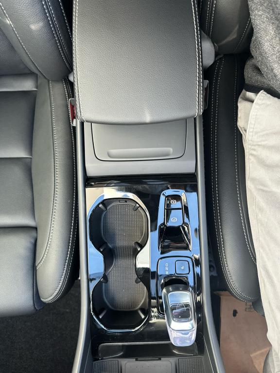 صورة مصغرة 18 لـ 2026 Volvo XC40 B5 PLUS