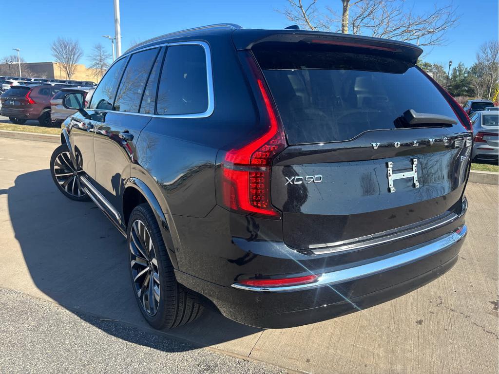 2026 Volvo XC90 B6 PLUS 7-SEATER — фото 8
