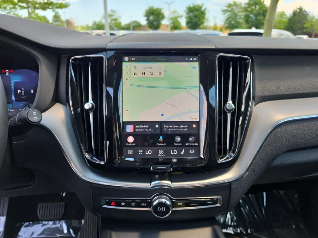 2024 Volvo XC60 B5 CORE DARK THEME — миниатюра 18