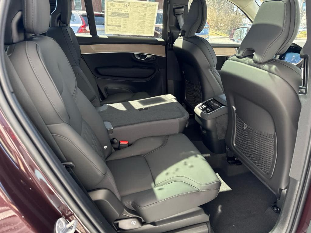 2026 Volvo XC90 B5 CORE — миниатюра 32