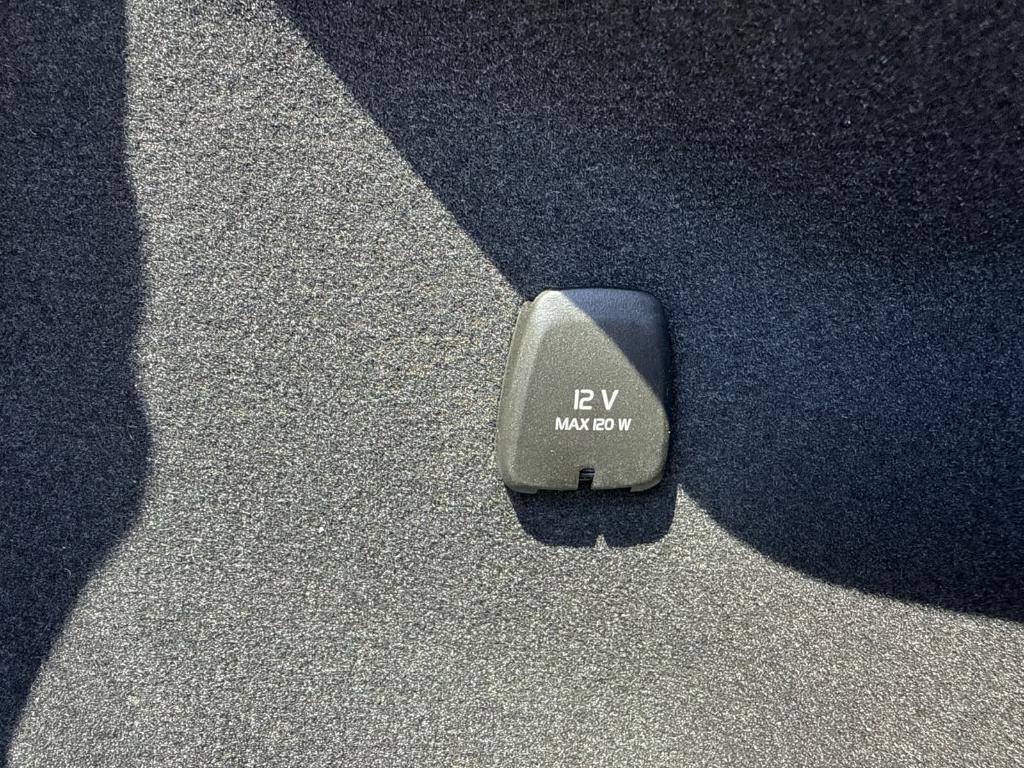2026 Volvo XC90 B5 CORE — миниатюра 20