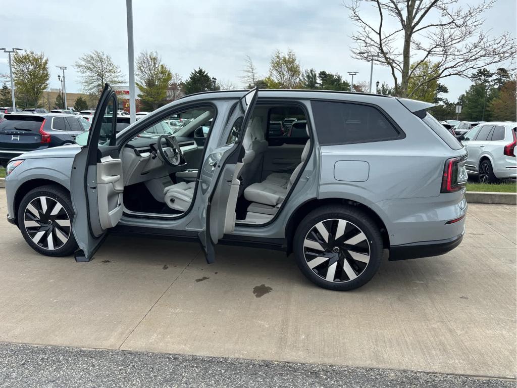 2026 Volvo EX90 PLUS — миниатюра 22