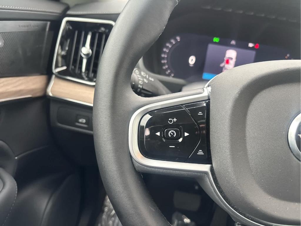 2026 Volvo XC90 B6 PLUS 7-SEATER — миниатюра 26