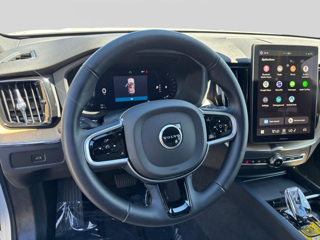 صورة مصغرة 11 لـ 2026 Volvo XC60 B5 PLUS