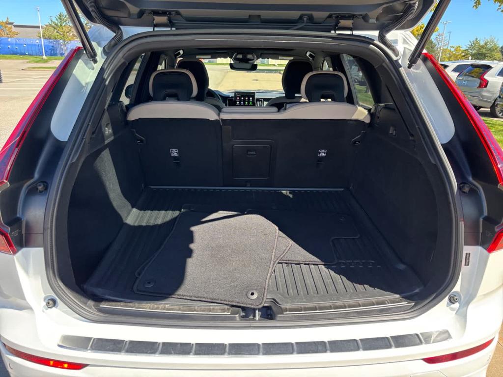 صورة مصغرة 21 لـ 2026 Volvo XC60 B5 PLUS