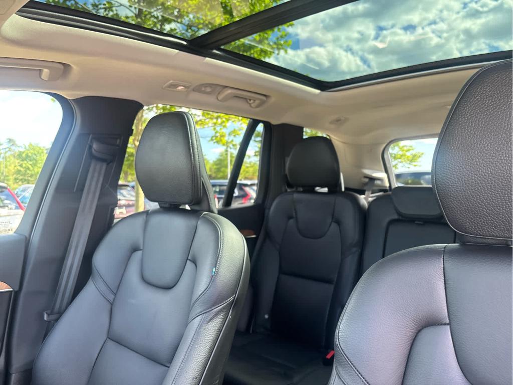 2023 Volvo XC90 B5 PLUS thumbnail 30
