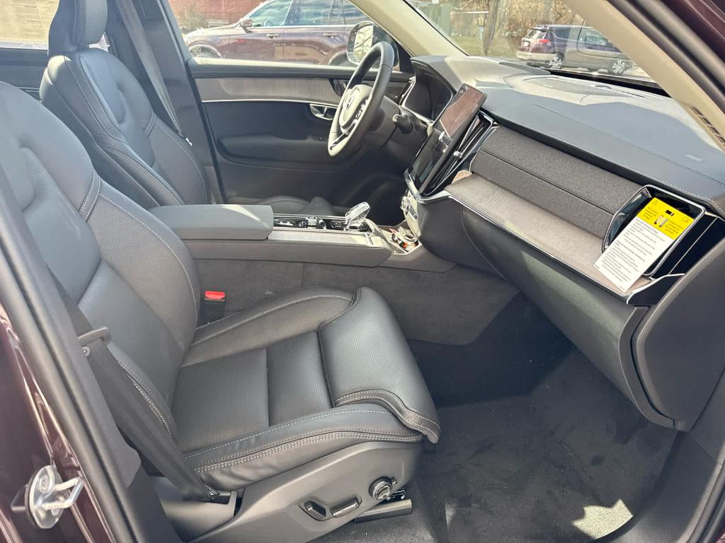 صورة مصغرة 29 لـ 2026 Volvo XC90 PLUG-IN HYBRID T8 ULTRA DARK THEME 6-SEATER