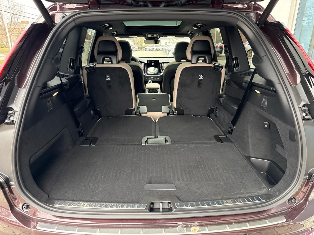 2026 Volvo XC90 B5 CORE 缩略图 23