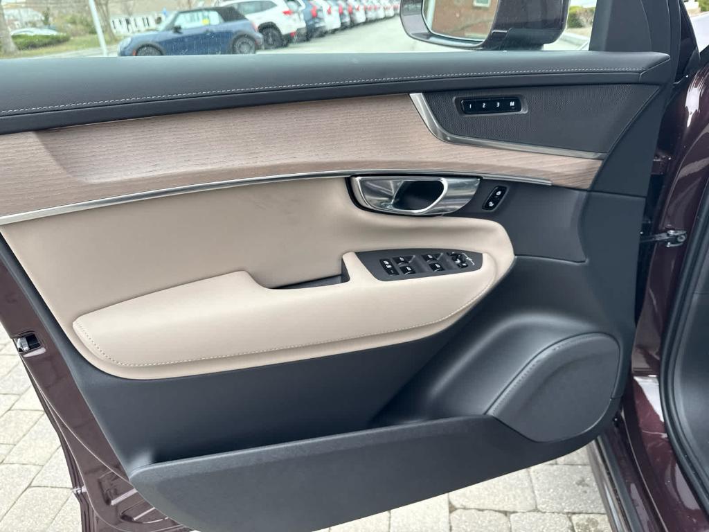 2026 Volvo XC90 B5 CORE 照片 5