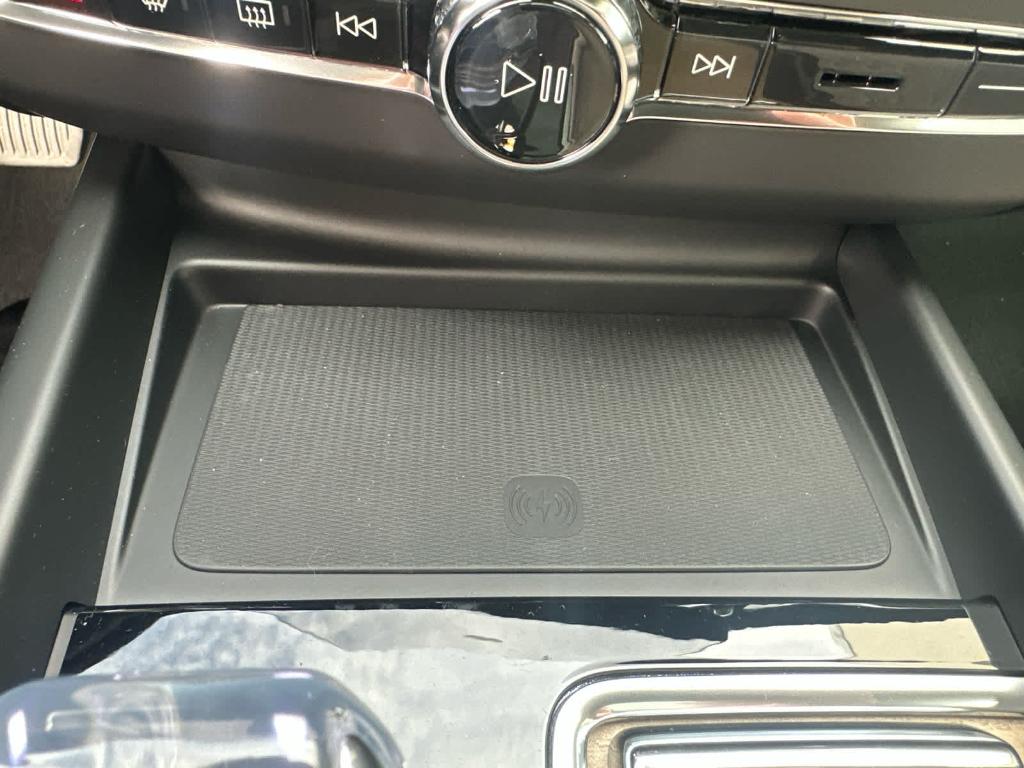 2026 Volvo XC60 B5 PLUS 缩略图 22