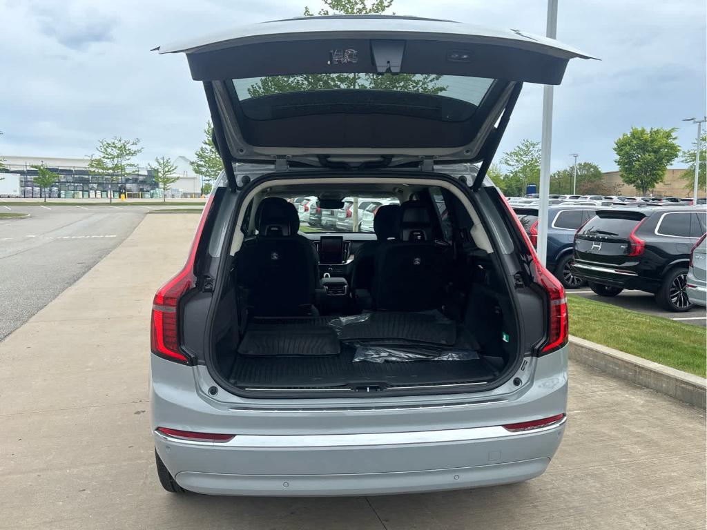 2026 Volvo XC90 B6 PLUS 6-SEATER — фото 7