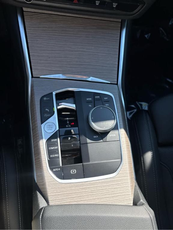 2026 BMW 330 I NA 缩略图 32