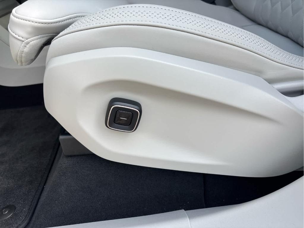 2025 Volvo EX90 TWIN MOTOR ULTRA 缩略图 15